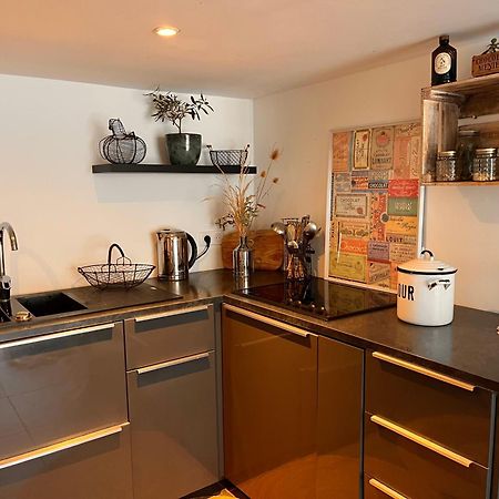 Appartamento Loft Atypique Au Milieu Des Champs Tourrettes Esterno foto